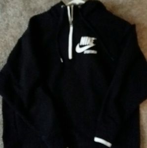 Nike sweatshirt